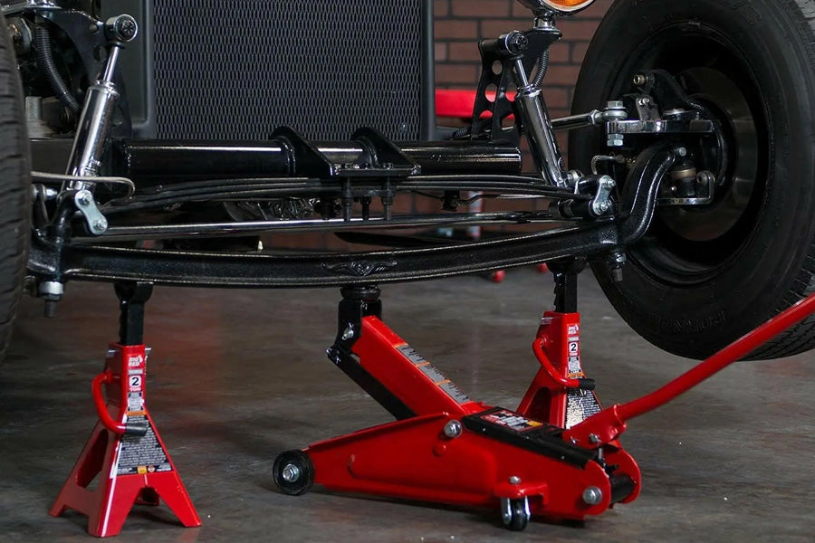 Car Jack – Different Types, Usage, & Safety Tips